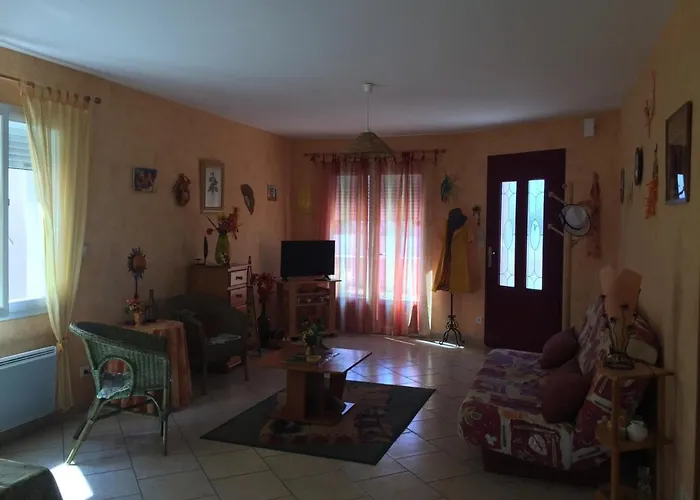 Maison Neuve A Longeville-Sur-Mer : Confort Et Tranquillite Proche Plage - Fr-1-336-117