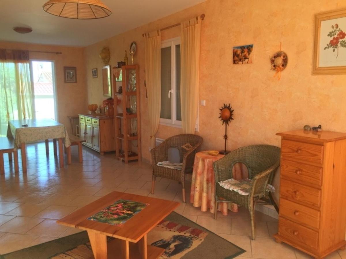 Holiday home Maison Neuve A Longeville-Sur-Mer : Confort Et Tranquillite Proche Plage - Fr-1-336-117 *